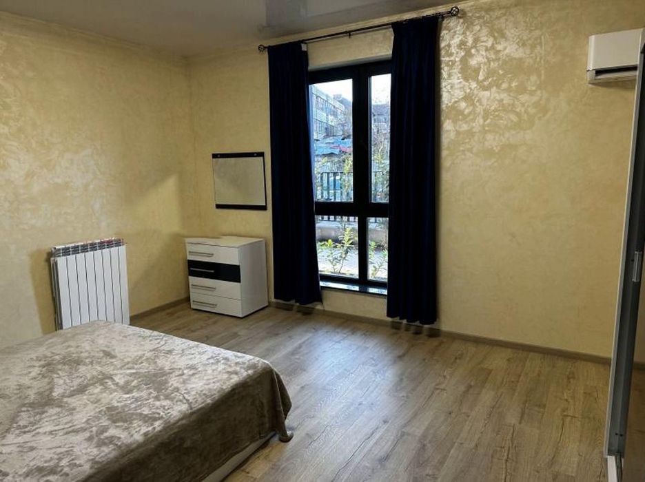 Дава се под наем Двустаен апартамент в София, Красно село - 91 кв.м за 749 € - Снимка #5