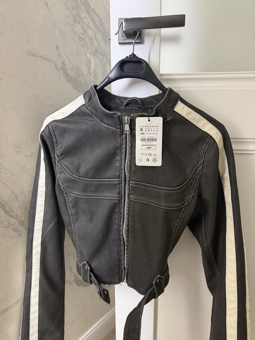 Продам кожанн куртку под Zara