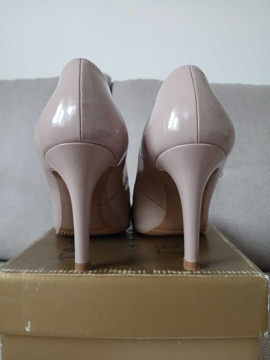 Pantofi piele naturală lac nude Anna Cori