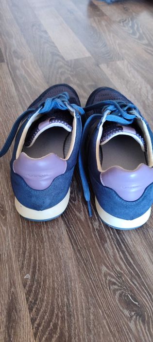 Маратонки Geox номер 38