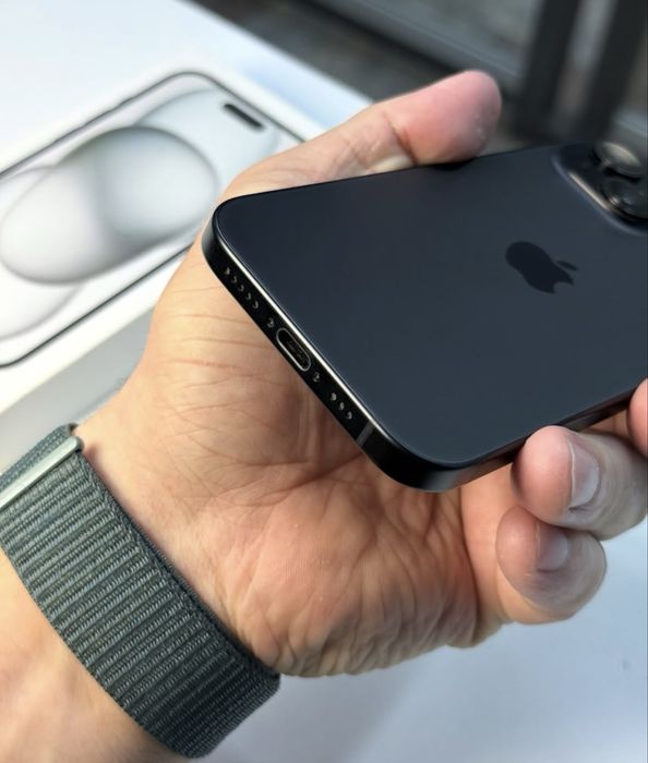 iPhone 15 128 GB