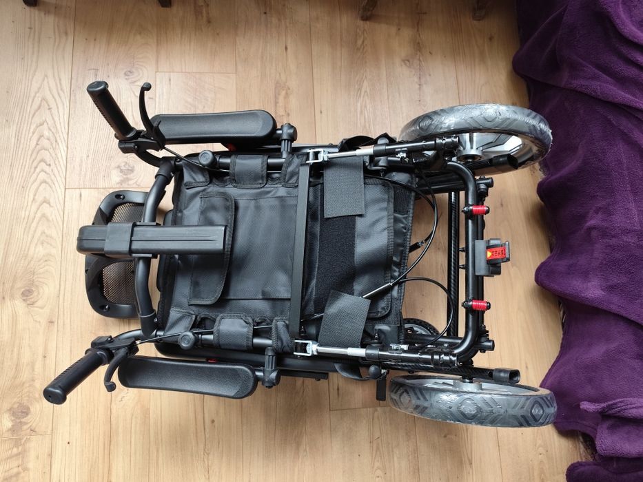 Инвалидна количка