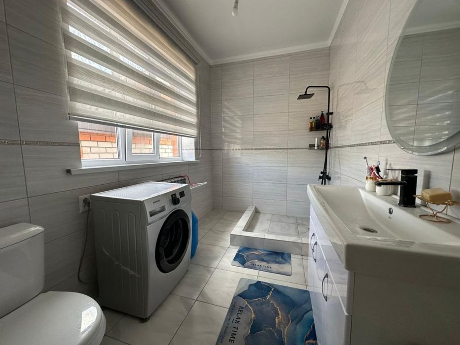 продается дом в центре города