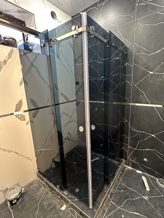 Душ кабина из стекла