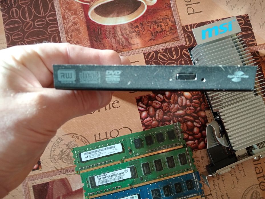 Componente calculatoare,leptop