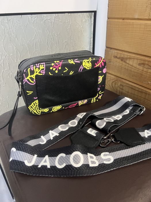 Дамски чанти Calvin Klein, Guess