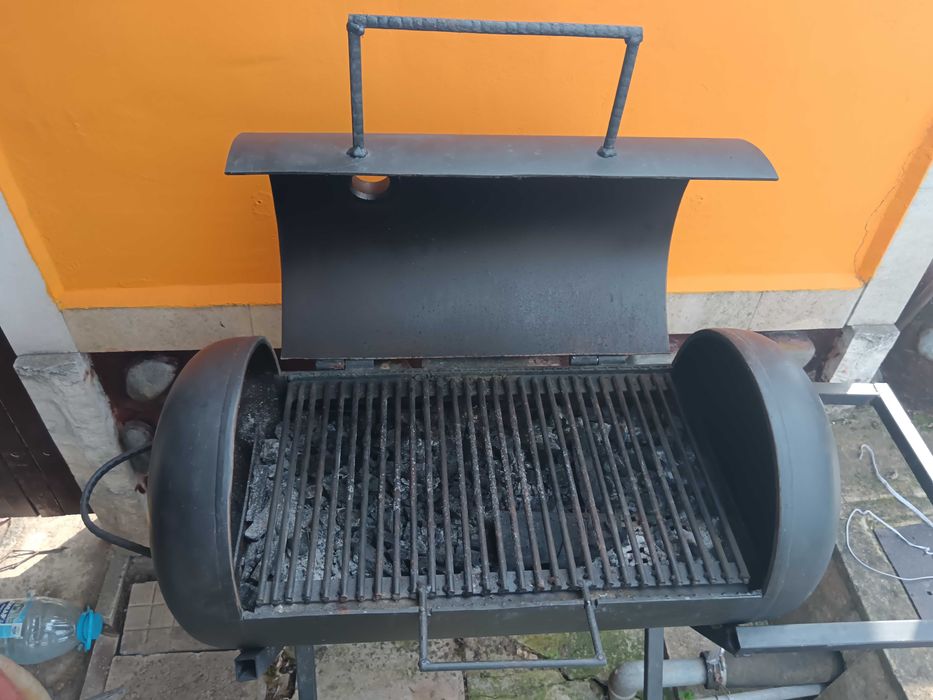 Барбекю дървени въглища