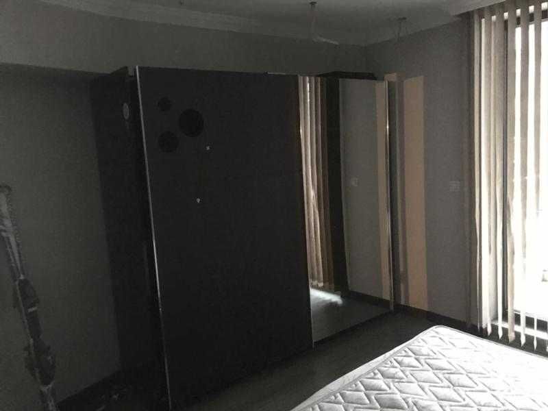 Дава се под наем Тристаен апартамент в Бургас, Център - 97 кв.м за 306 € - Снимка #5