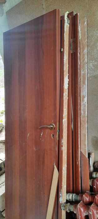 Есіктер ,батерейлер