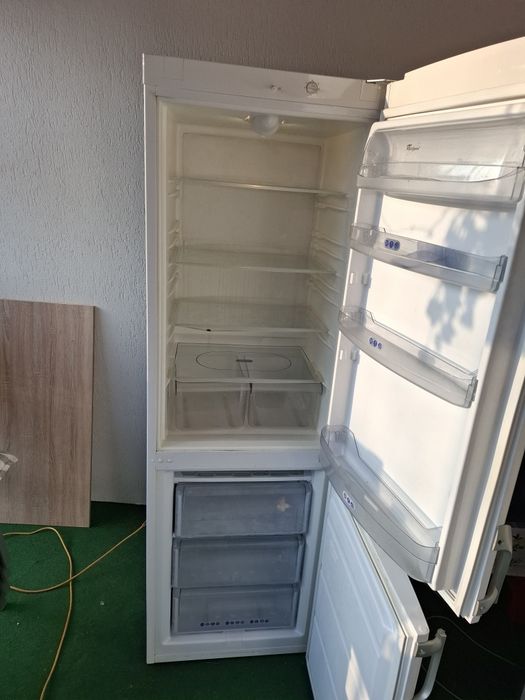 Reparatii frigidere multi marca .Bucuresti/ ilfov