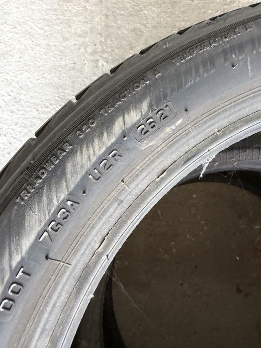 255/40/18 BRIDGESTONE 2бр. 5.5мм