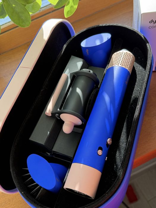 Продам стайлер Dyson airwrap long синий