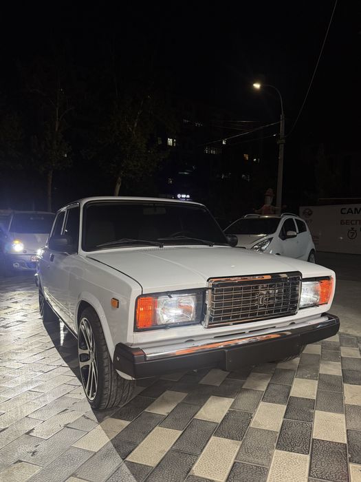 Vaz 2107.   Zavot moshina 190.000km yurgan