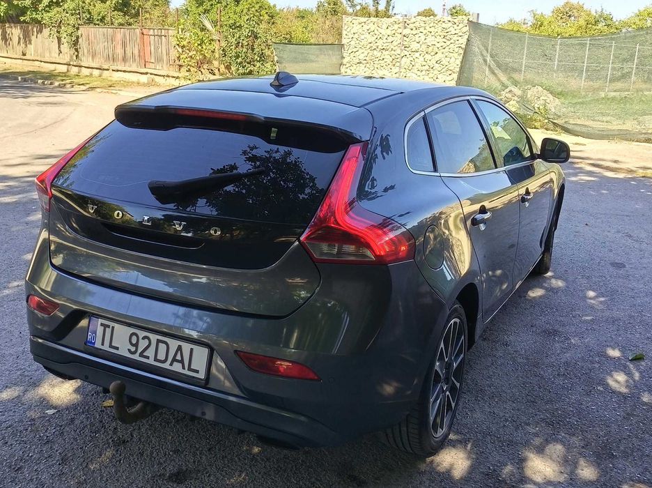 VOLVO V40 2014 — imagine 4