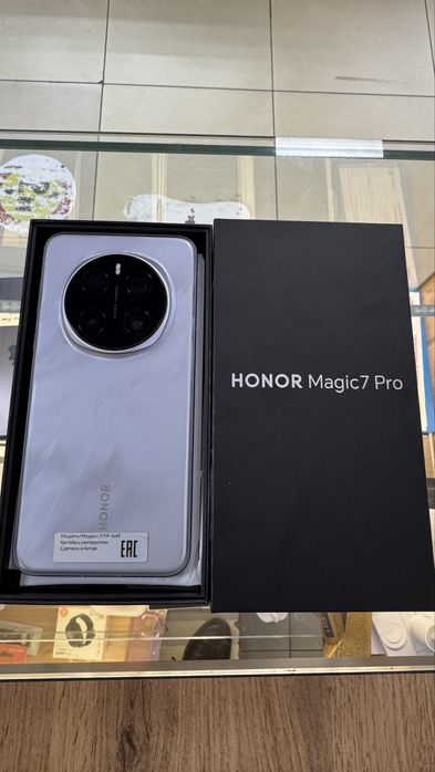 Honor Magic 7 Pro 12/512 состояние идеал