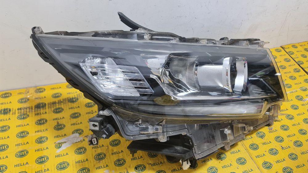 Far full led Toyota Land Cruiser J150 koito 60-266 dreapta