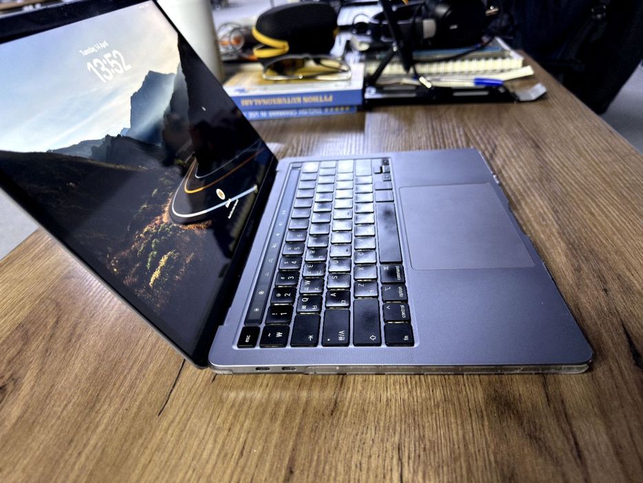 MacBook Pro /16GB/ 512GB SSD/ Kafolati bor !!!