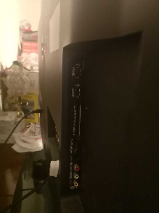 Televizor LG (TV FULL HD)