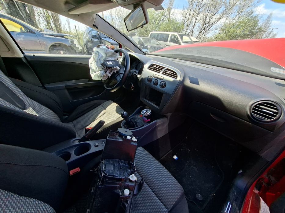 Dezmembrez  Seat Leon  1.4B 2008 BPW