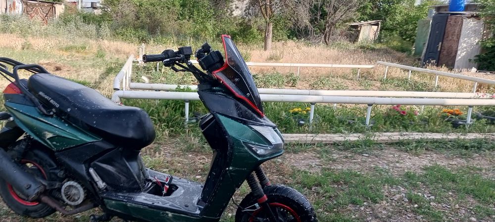 Продаю скутор самураи 165ку за 120к