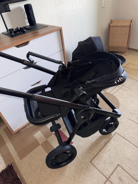 Продается детская коляска Anex Quant 2в1