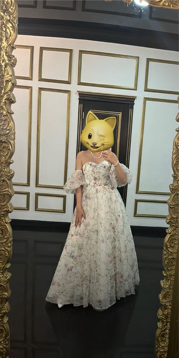 Продам красивое вечернее, бальное платье