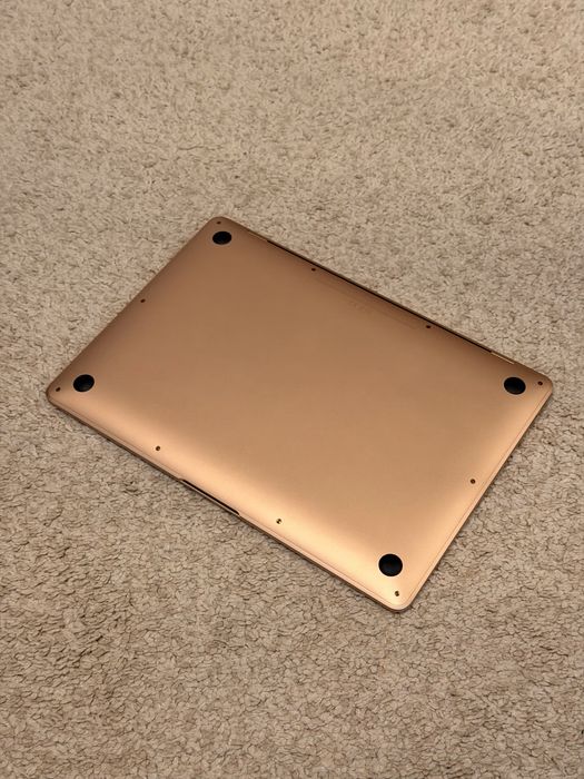 Macbook Air M1 • 256GB • Full Box • Rose Gold