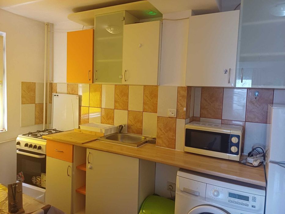 Proprietar, inchiriez apartament 2 cam, 5 min metrou C-tin. Brancoveanu, zona Ale. Secuilor, recent  renovat, complet mobilat si utilat, contract ANAF