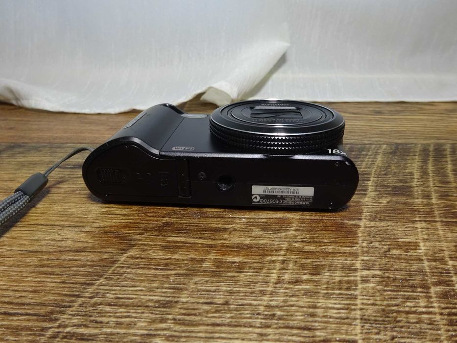 Aparat foto digital retro Samsung WB150F