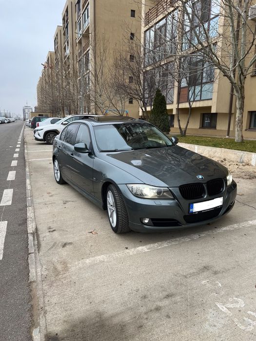 BMW 3 Series 2009