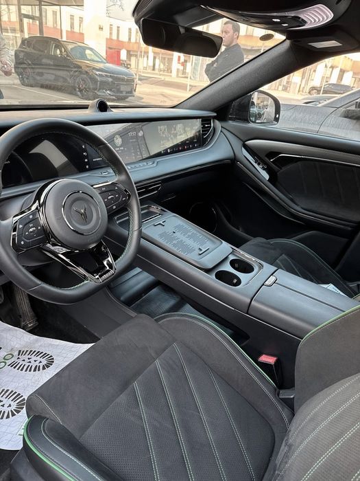 **Voyah free 318 appolotech 2025