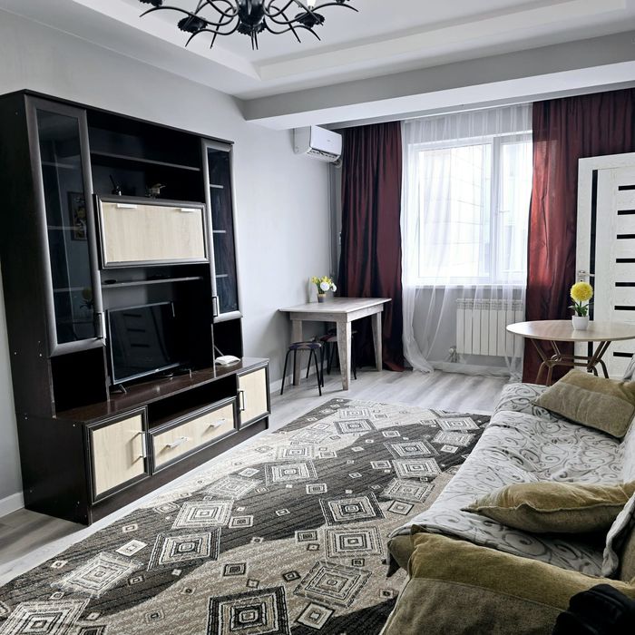 2 комн кв в жк Молодёжный посуточно