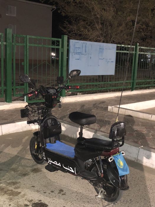 Скутер 100.000