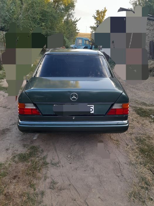 Mercedes-Benz 124