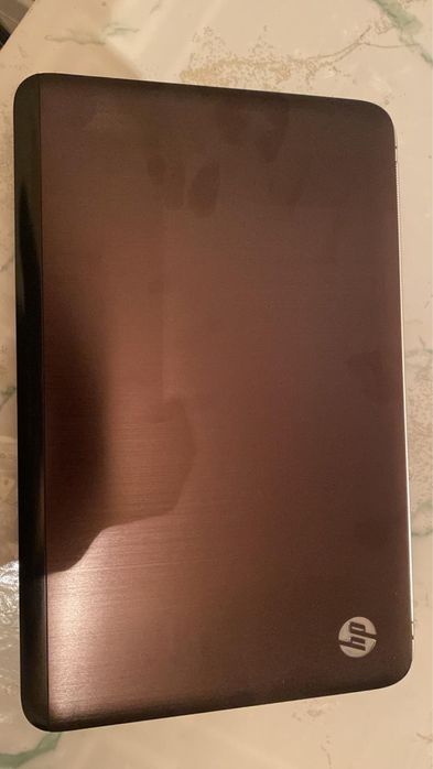 Продаю ноутбук в рабочем состоянии.