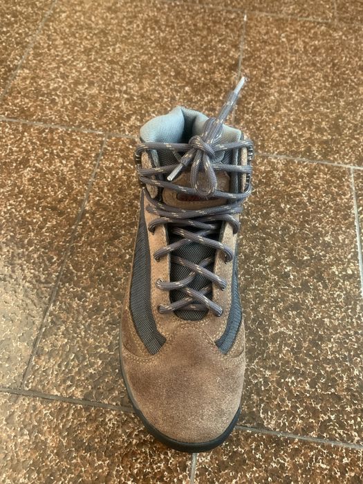 Туристически обувки