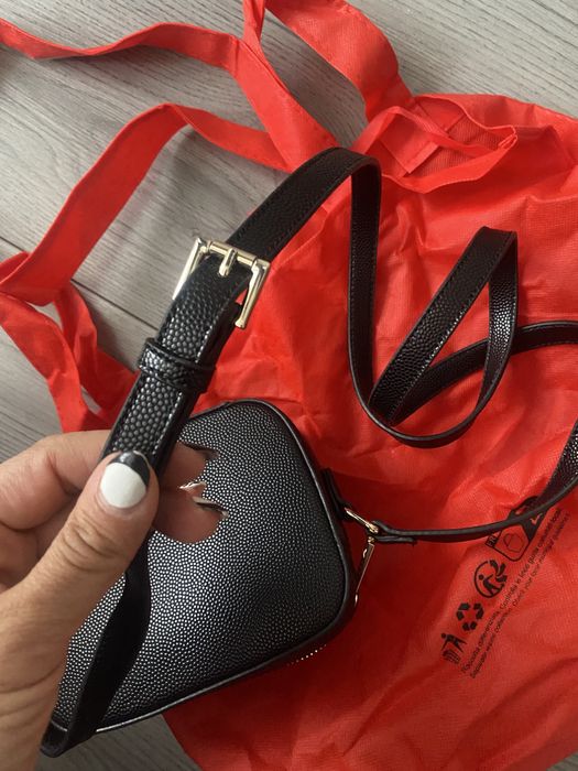Valentino оригинална чанта