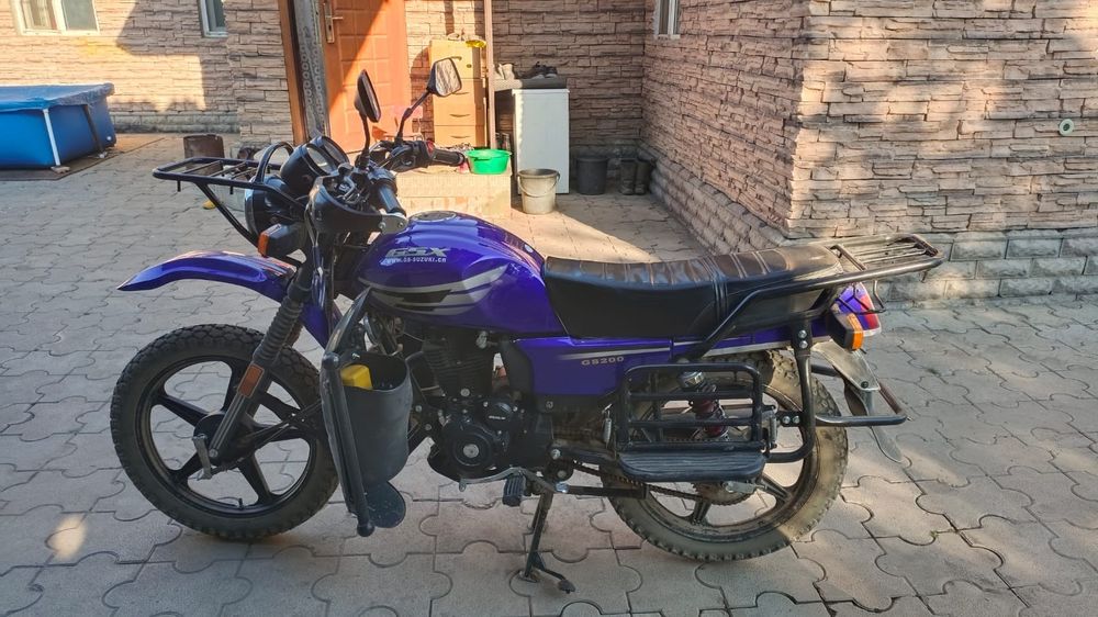 Продам мотоцикл почти новый