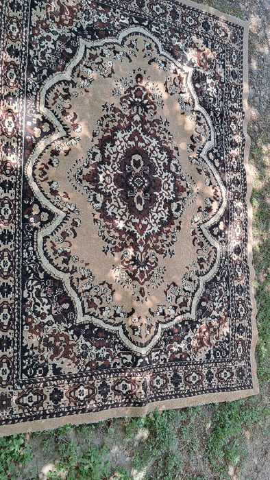 Продам.    ковер