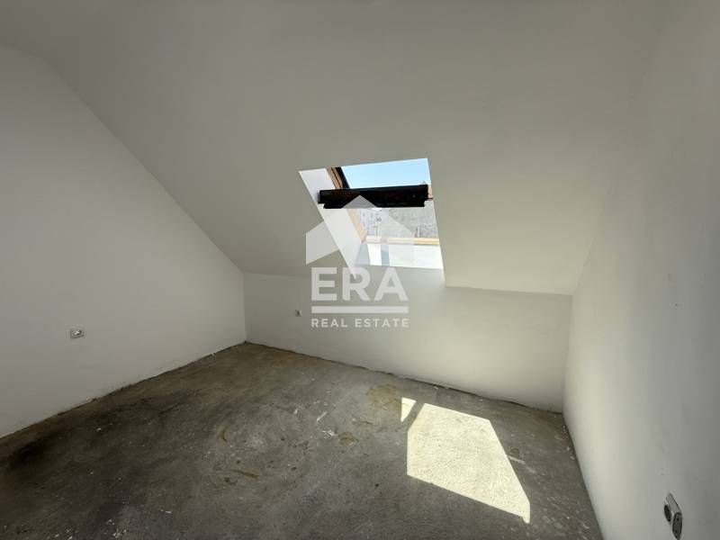 Продава се Двустаен апартамент в Варна, Трошево - 50 кв.м за 2300 €/кв.м - Снимка #5