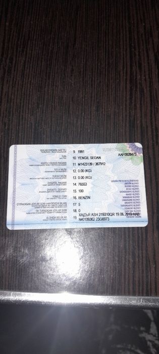 GAZ  VOLGA 2411 sotiladi