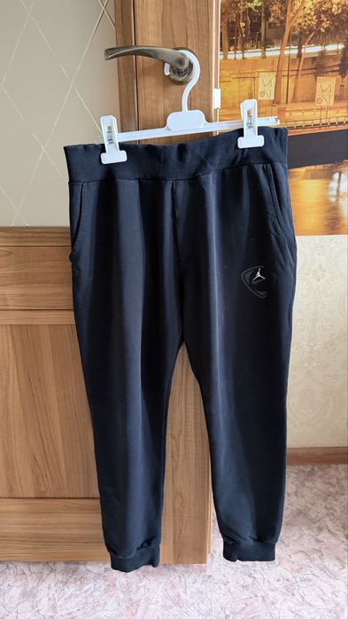 Продам спортивку Nike на мальчика