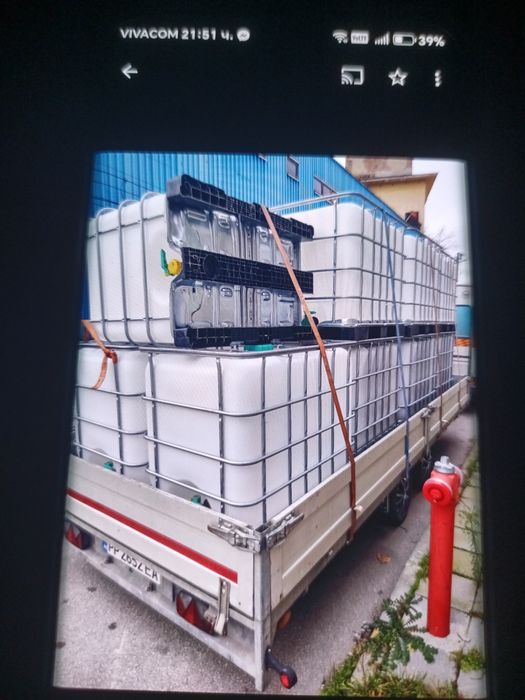 Пластмасови бидони 600л