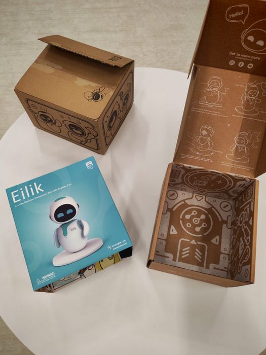 Eilik (Blue edition) робот