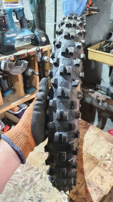Enduro Medium 2 dimensiune 90 90 21 din 2023