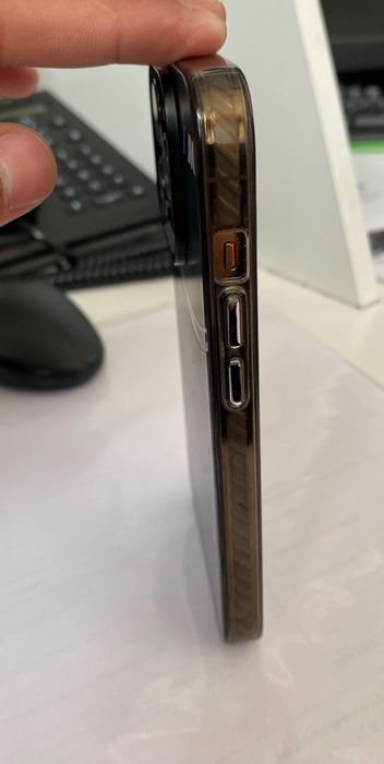 Продам айфон 14 про