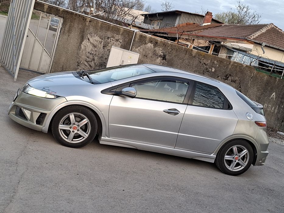 Honda Civic 2.2 - 140 ps