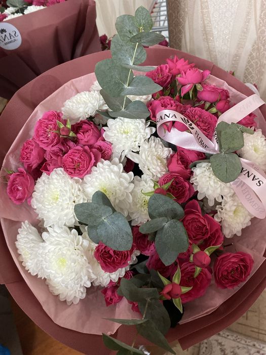 Продам цветы в хорошем состоянии свежие срочно