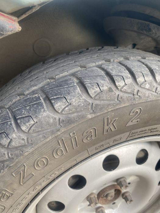 Покрышка 185x65 штамп диска R14. 4x98