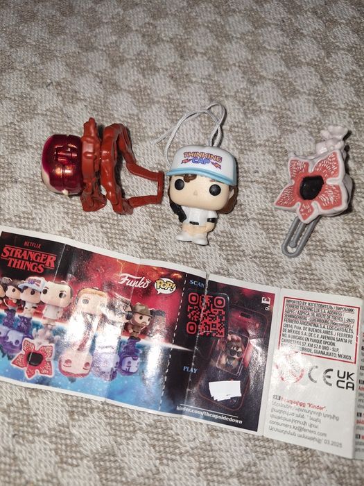 Играчки  Stranger  Things
